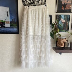 Elegant White Layered Tulle Skirt